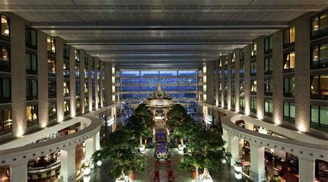 Niarra Travel | Novotel Bangkok Suvarnabhumi Airport