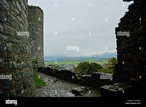 Harlech Castle, Harlech, Gwynedd, North Wales, UK Stock Photo - Alamy