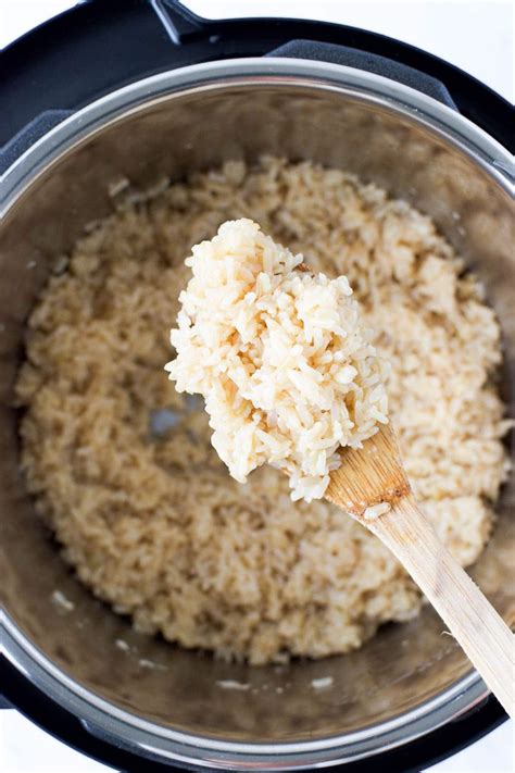 Instant Pot Brown Rice Recipe (the BEST brown rice!)