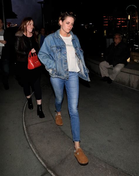 Kristen Stewart Wears Birkenstocks in Los Angeles | Vogue