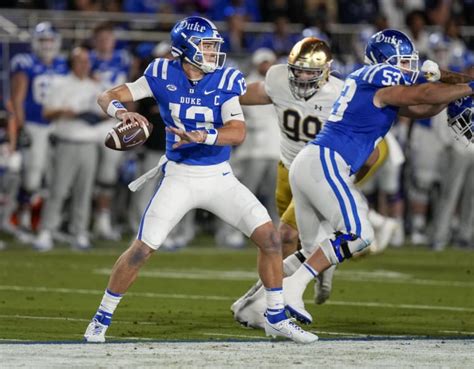 Duke QB Riley Leonard becomes appealing option for Notre Dame football ...