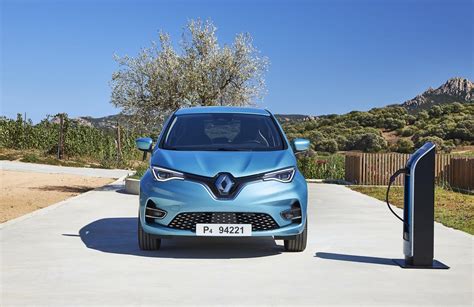 Used Renault Zoe Review and Buyers Guide | Electrifying