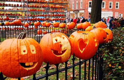 5 Best Places to Visit for Halloween in the U.S. - ShipGo Blog: The New ...