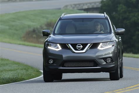 2016 Nissan Rogue is Driven By Added Features and Technology - autoevolution