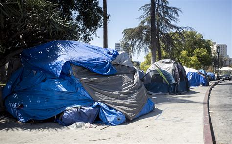 Newly passed motion bans homeless encampments in select West LA ...