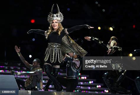 Madonna Super Bowl Photos and Premium High Res Pictures - Getty Images