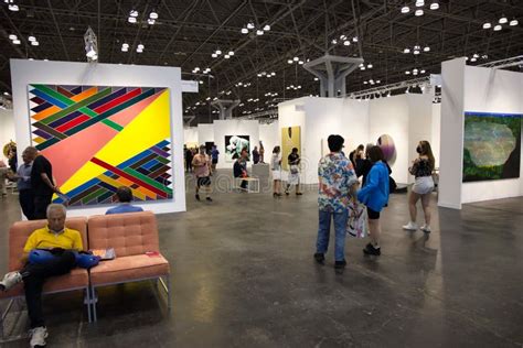 Group of People Observing Paintings in the Armory Show New York Art Fair for Fall 2022 Editorial ...