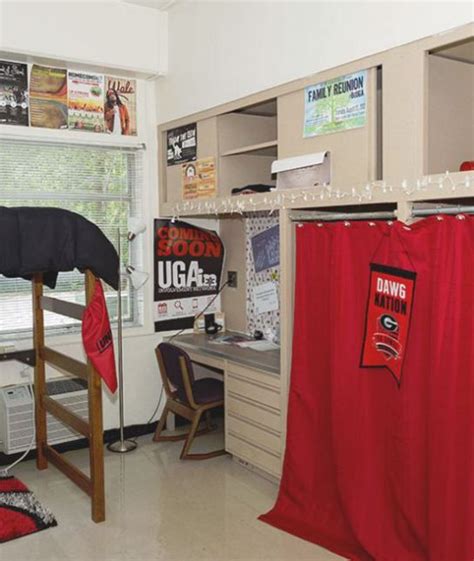 The Ultimate Guide To Dorms At UGA - Society19 | Dorm room layouts, Uga ...