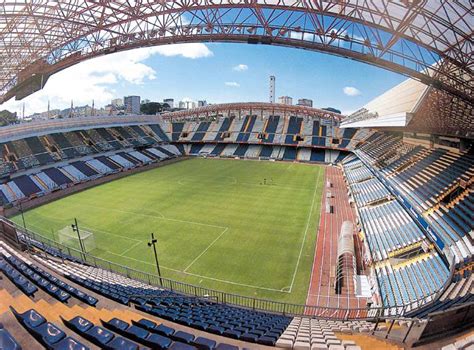 Estadios de Fútbol en España: La Coruña - Estadio de Riazor