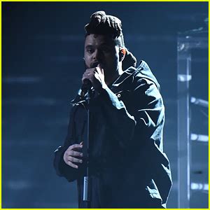 The Weeknd Performs ‘The Hills’ at BRIT Awards 2016 – WATCH NOW! | 2016 BRIT Awards, brit awards ...