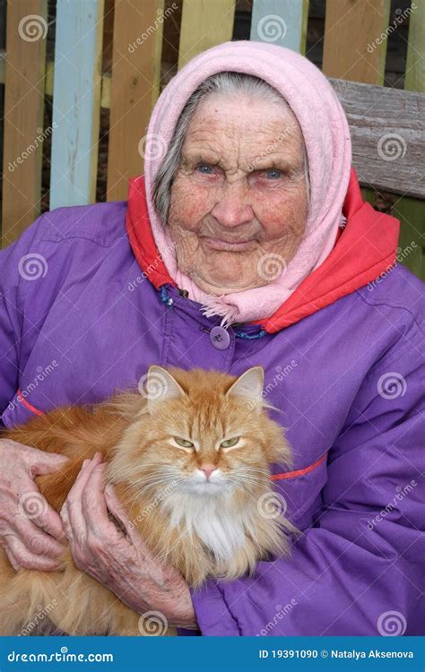 Portrait of a Very Old Woman Stock Photo - Image of feline, mother: 19391090