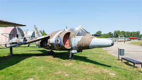 Hawker Siddeley Harrier | Latest Photos | Planespotters.net