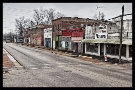 The illustrious downtown Poplar Bluff, MO | The Photography Forum