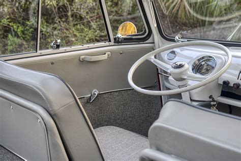 1967 VOLKSWAGEN TYPE II 21-WINDOW BUS | Vintage Motors of Sarasota Inc.