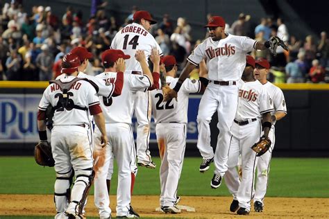 The Arizona Diamondbacks Are In First Place; Wait, What? - SB Nation ...