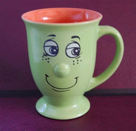 3d Green Smiley Face pedestal COFFEE MUG cup smiling orange inside footed | Mugs, Mug cup ...