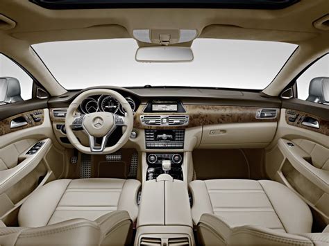 CLS 63 AMG Interior ( Beige ) | Mercedes interior, Audi interior, Mercedes