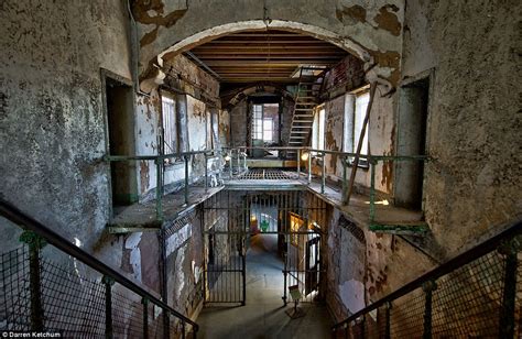 Inside America's 'most haunted building': Eastern State Penitentiary ...