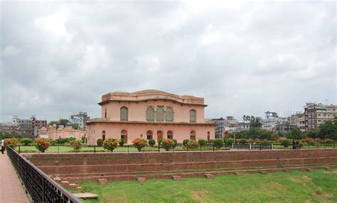 Bangladesh Unlocked: Lalbagh Fort