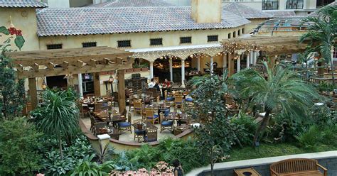 Gaylord Palms Restaurants