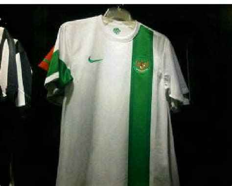 Jersey Timnas Indonesia AFF2012 | KASKUS