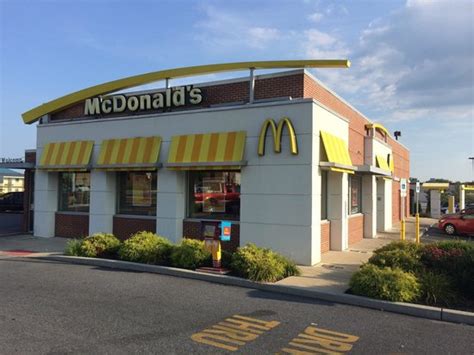 MCDONALD'S, Lancaster - 2090 Lincoln Highway East - Updated 2020 ...