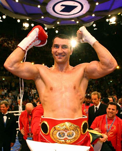 Fresh News in Blog: Vitali Klitschko successfully defended his WBC ...