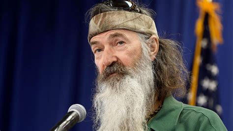 Duck Commander Phil Robertson on the Difference Between Boys and Girls | CBN News