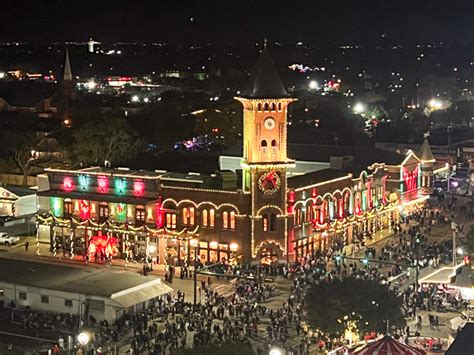 The Ultimate Guide to Christmas Events in Grapevine, Texas