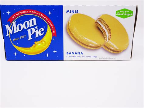 8.75" Moon Pie Mini Banana Marshmallow Sandwich - Walmart.com - Walmart.com