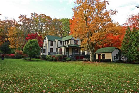 On the Market / A charming Fairfield house built in 1925