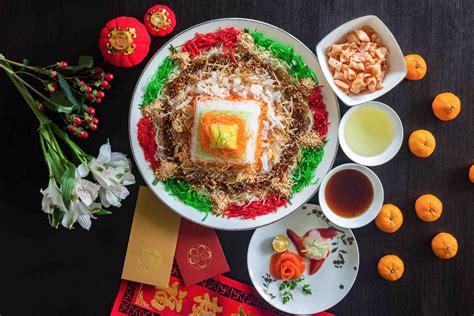 How To Lo Hei - 12 Steps To An Auspicious Chinese New Year Yu Sheng