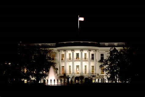 White House Night Stock Photos, Pictures & Royalty-Free Images - iStock