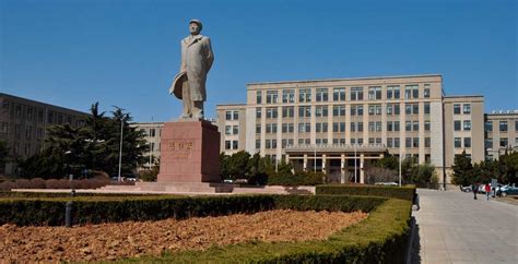 Dalian University of Technology - Scholarship programms for foreign