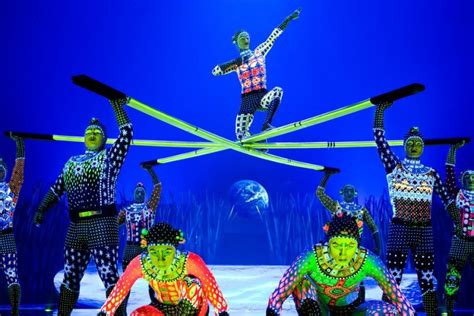 Cirque du Soleil returns to Paris with an incredible Totem : France