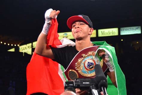 Photos: WBO 154lb champ Munguia overpowers Ghana's Allotey - Starr Fm