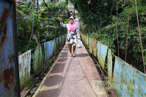 Jembatan Gantung Kepuh Malang Butuh Perbaikan, Foto 1 #1964899 - TribunNews.com