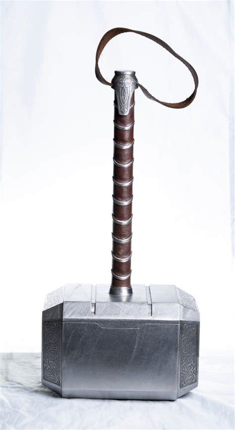 Thor's Hammer Mjolnir Replica From Thor: the Dark World/avengers 2 ...