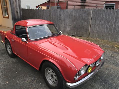 1961 Triumph TR4 | Silverstone Motorcars