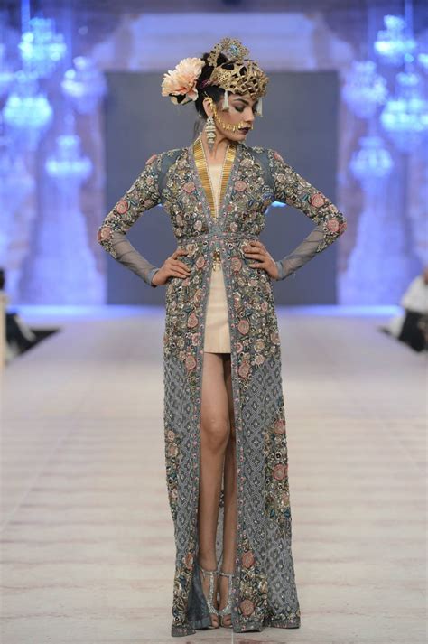 Model on ramp for Fahad Hussayn Couture at Pakistan Fashion Week | High fashion couture, Fashion ...