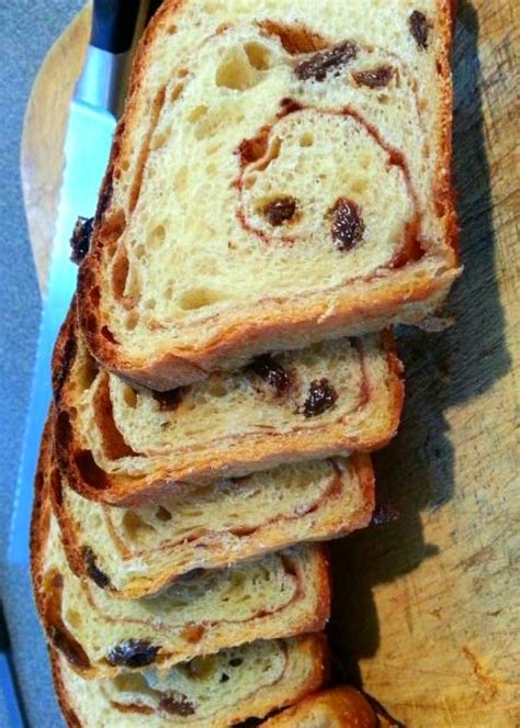 World's Best Cinnamon Raisin Bread (Not Bread Machine) ~ MOMMY KITCHEN BOX