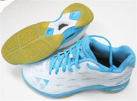 Yonex PC Aerus LX Women Badminton Shoes ** Awesome product. Click the image : Tennis shoes ...