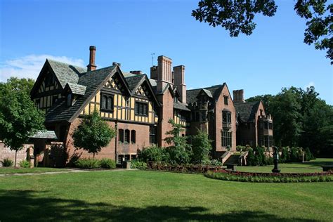 STAN HYWET HALL & GARDENS (Akron) - All You Need to Know BEFORE You Go