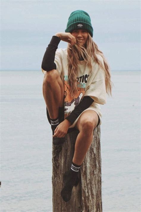 Women's surf apparel surfergirl Mode Inspo, Mode Inspiration, Surfing ...