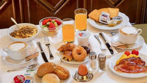 Where to Eat Breakfast in Las Vegas Strip?