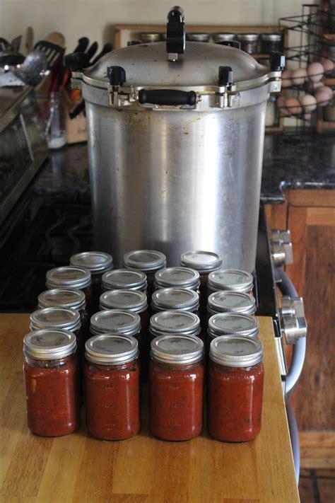 Canning Spaghetti Sauce (Basic Recipe without Meat) - Creative Canning