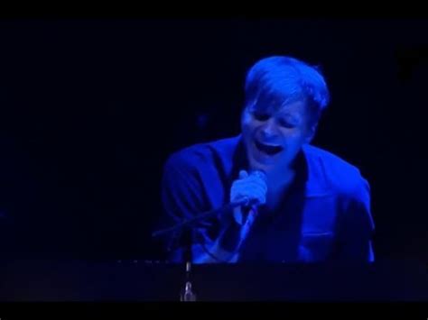 Death Cab for Cutie - Transatlanticism (Live) - YouTube