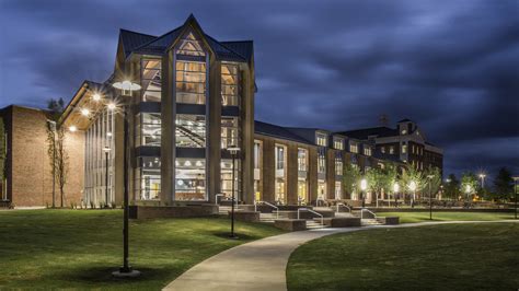 East Carolina University, Health Sciences Student Center - Steinberg Hart