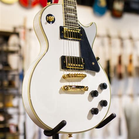 Epiphone Les Paul Custom Electric Guitar - Alpine White - 711106478272