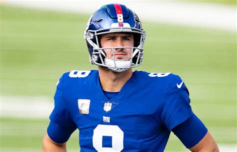 Latest on Giants’ Daniel Jones: Is injured QB getting closer to return ...